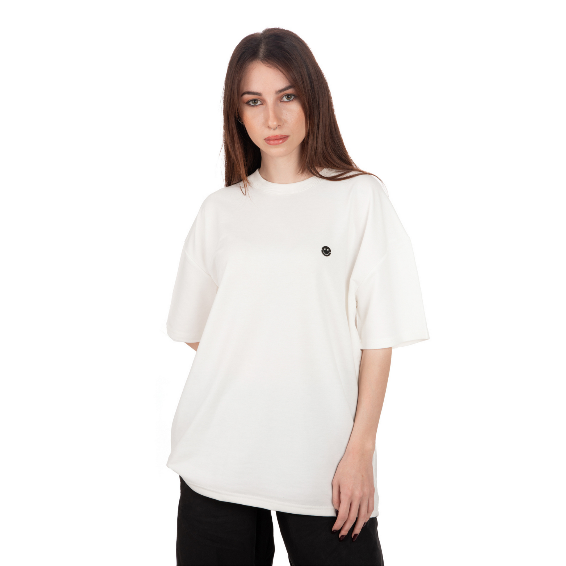 Unisex Oversized White T-shirt Le Club des Gamins zoomed view on female model