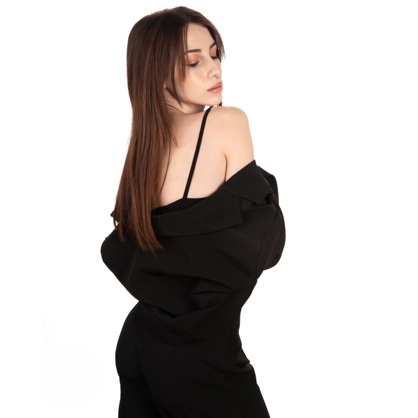 Oversized Cropped Blazer & Wide-Leg Trousers Set worn by brunette woman back view with a pose