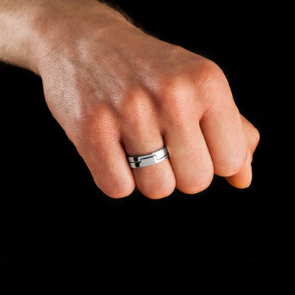 Dueros Two Ring Sterling Silver on man's finger