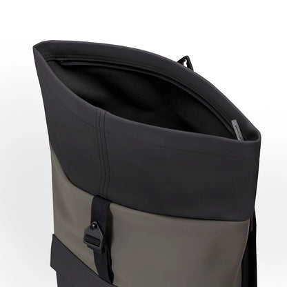Jasper Medium Backpack Black & Dark Grey